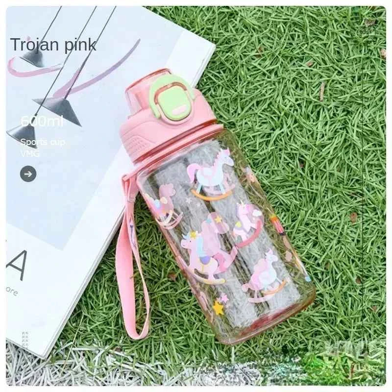 600ML Children's Water Bottle with Straw Student Drinking Bottle Plastic Sports Water Bottle Portable Anti-fall and Leak Proof